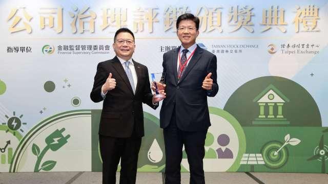 cover image of news article