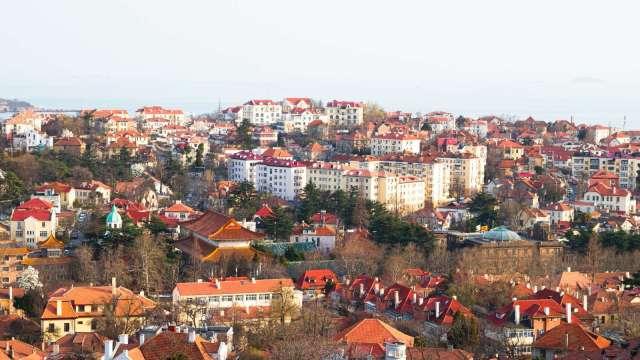 cover image of news article